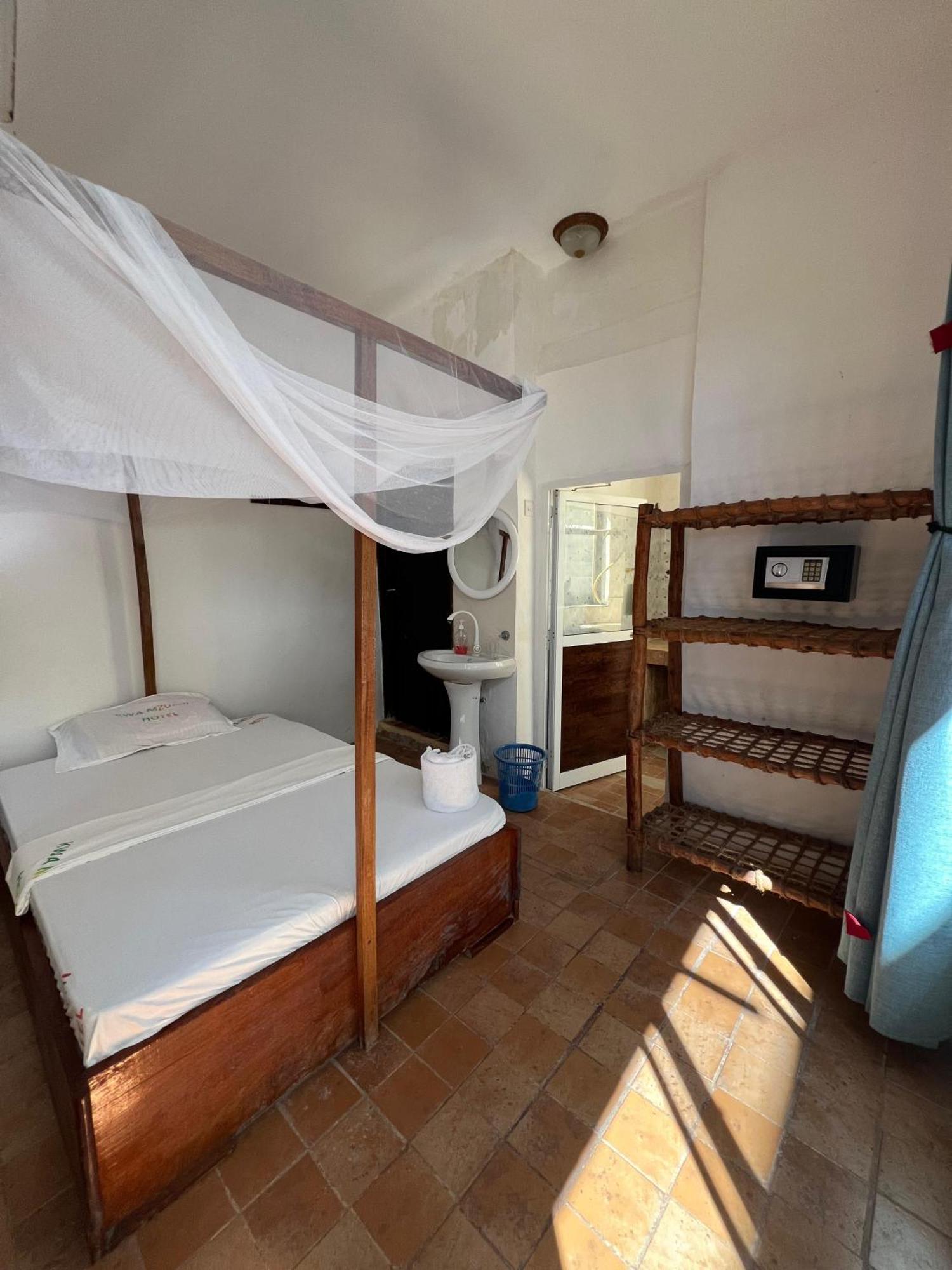 Homeland Swahili Lodge Nungwi Backpacker Apartments Budget Exteriér fotografie